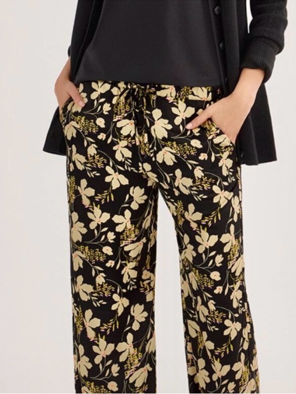 CAbi Black Wide-Leg Floral Pants